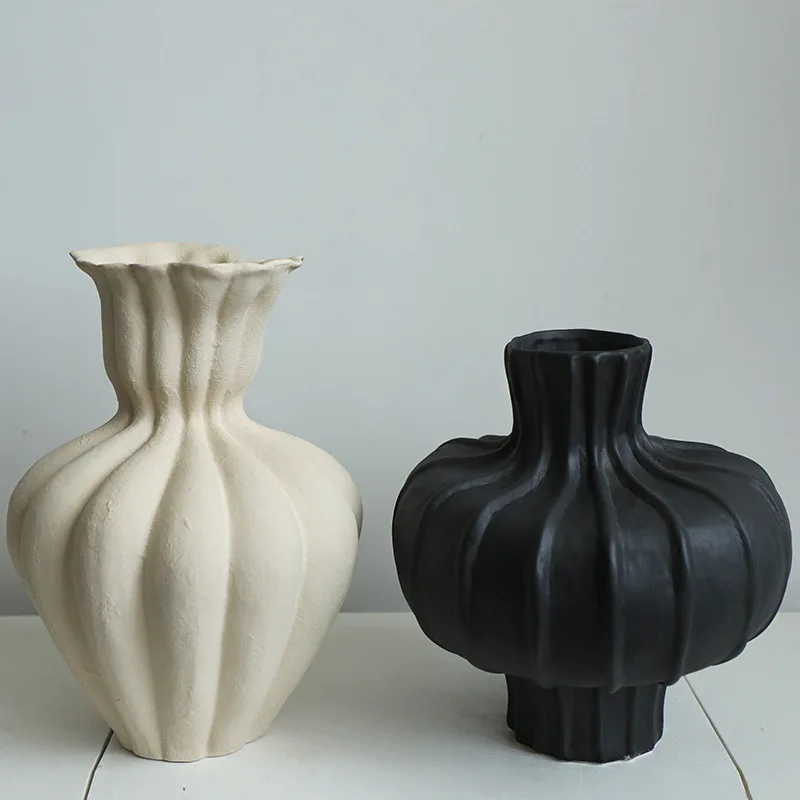 Nordic Ceramic Art Elegant Lines High-Grade Vase Decoration CeramicinsMedieval Art French Vase
Nordic Ceramic Art Elegant Lines High-Grade Vase Decoration CeramicinsMedieval Art French Vase