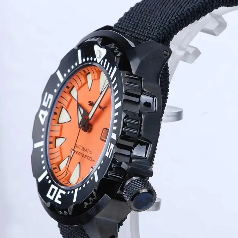 HEIMDALLR Monster Diving Watch PVD Case NH36 Automatic Mechanical AR Coating Sapphire Stainless Steel 200M C3 Luminous Men Watch
HEIMDALLR Monster Diving Watch PVD Case NH36 Automatic Mechanical AR Coating Sapphire Stainless Steel 200M C3 Luminous Men Watch