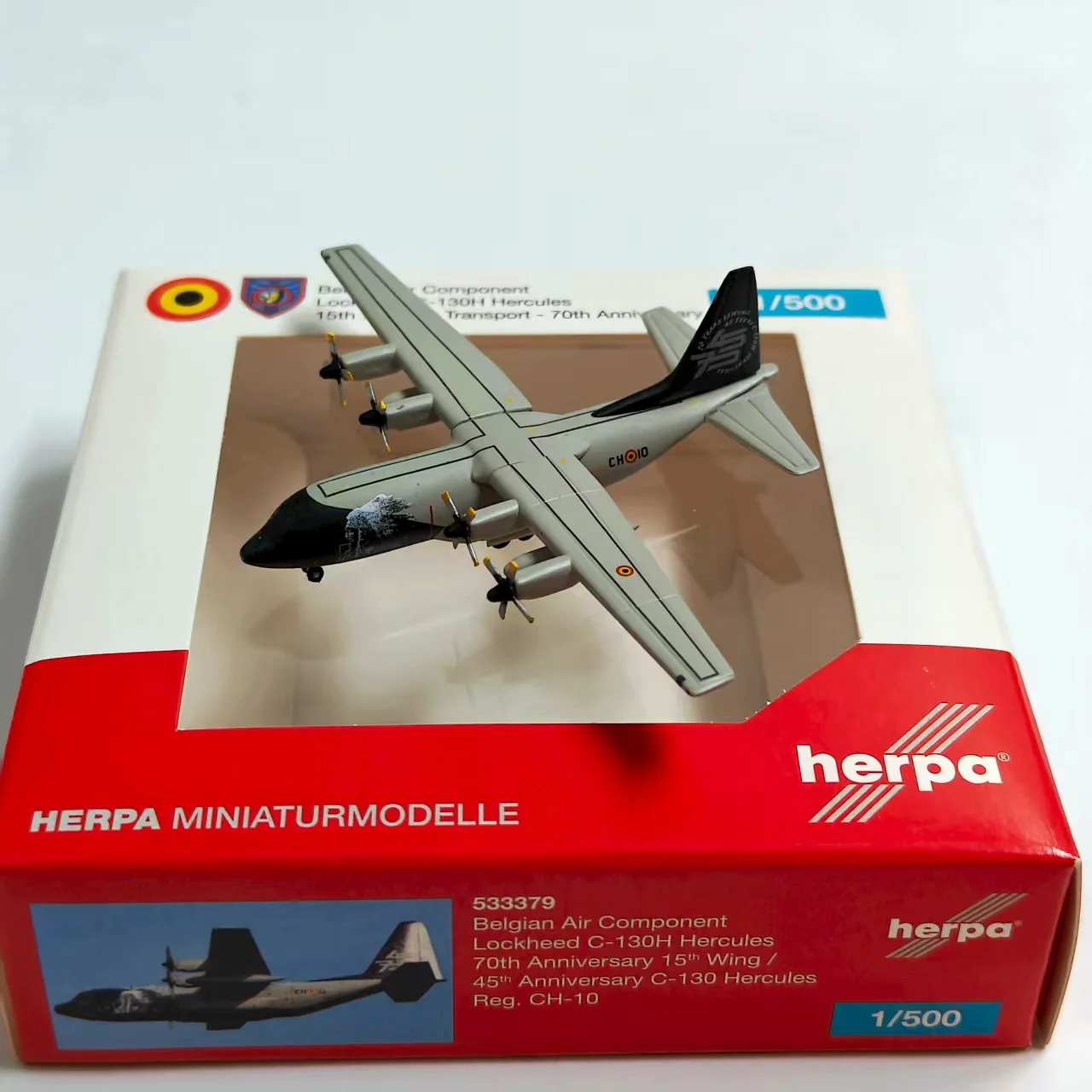 Diecast 1:500 Scale Herpa533379 Belgian Air Force Lockheed C-130H Heres Alloy Aircraft Model Collectible Toy Gift Souvenir
Diecast 1:500 Scale Herpa533379 Belgian Air Force Lockheed C-130H Heres Alloy Aircraft Model Collectible Toy Gift Souvenir