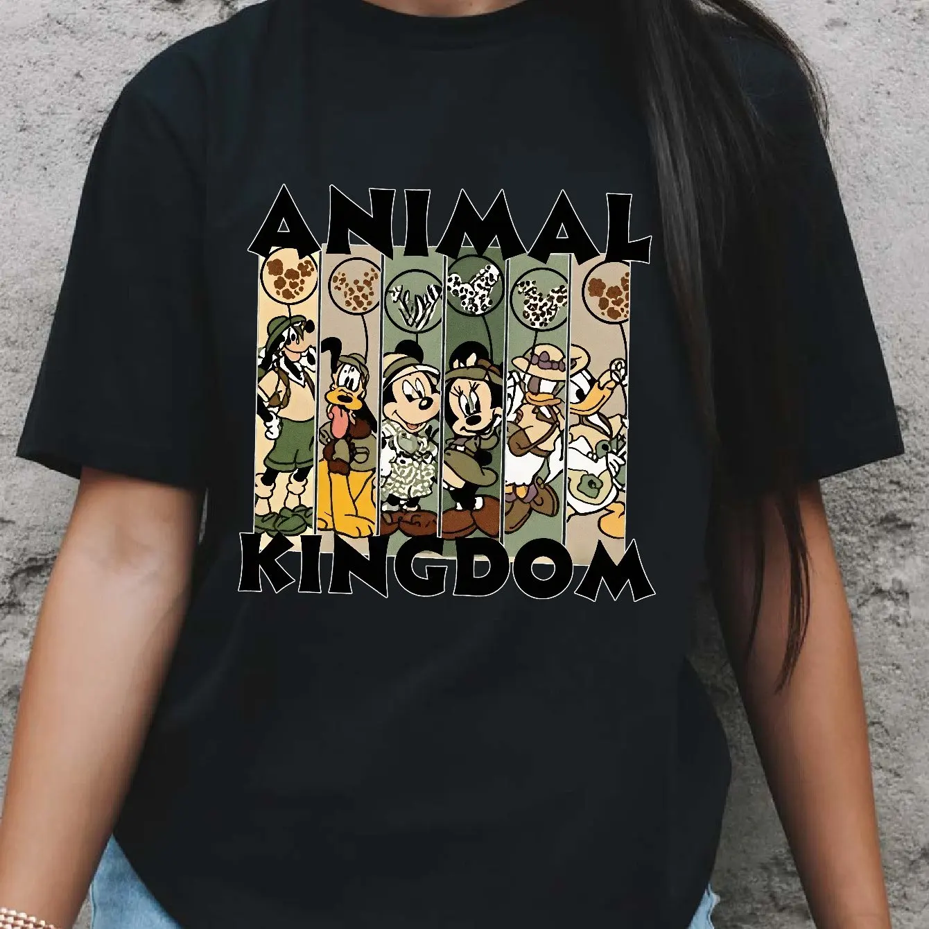 Disney Animal Kingdom Women's Round Neck T-shirt with Mickey, Minnie, Donald Duck, and Goobee, Comfortable and Breathable
Disney Animal Kingdom Women's Round Neck T-shirt with Mickey, Minnie, Donald Duck, and Goobee, Comfortable and Breathable