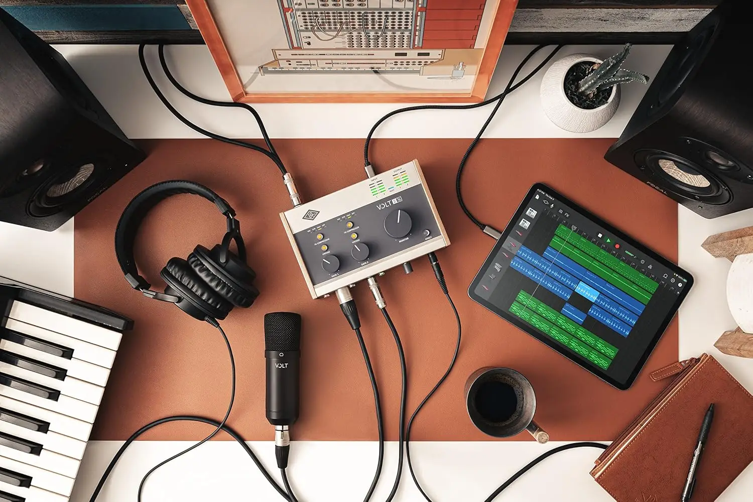 276 USB Recording Studio Bundle with Audio Interface, Headphones, and Microphone
276 USB Recording Studio Bundle with Audio Interface, Headphones, and Microphone