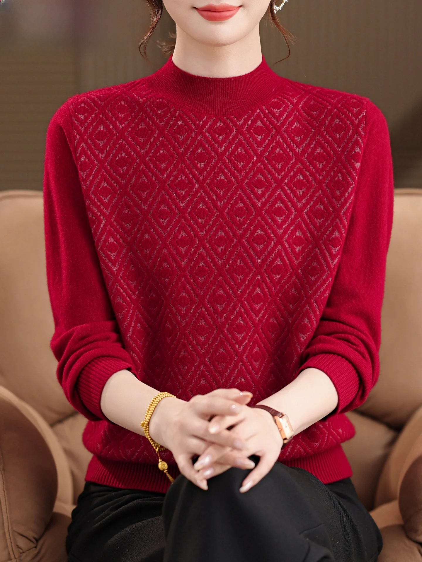 Red Knitted Sweater Autumn Winter Base irt for Middle-Aged And ly Women Faionable Breathable Warm Lightweight Woolen...
Red Knitted Sweater Autumn Winter Base irt for Middle-Aged And ly Women Faionable Breathable Warm Lightweight Woolen...