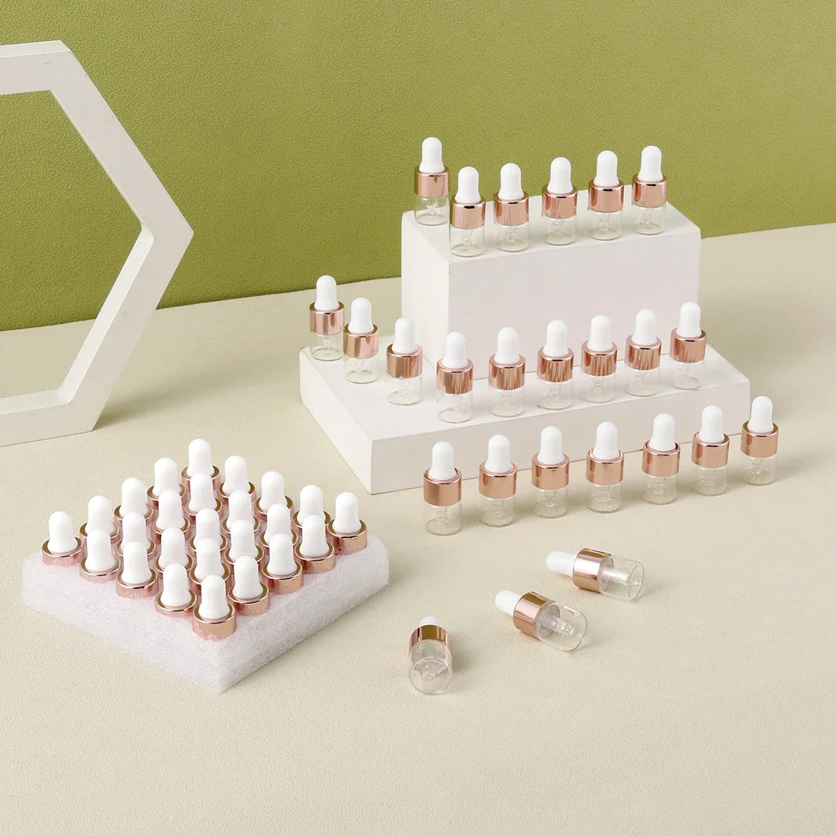 50pcs 1ml Rose Glod Mini Glass Dropper Bottles Small with Glass Eye Dropper for Essential Oils Sample Traveling
50pcs 1ml Rose Glod Mini Glass Dropper Bottles Small with Glass Eye Dropper for Essential Oils Sample Traveling