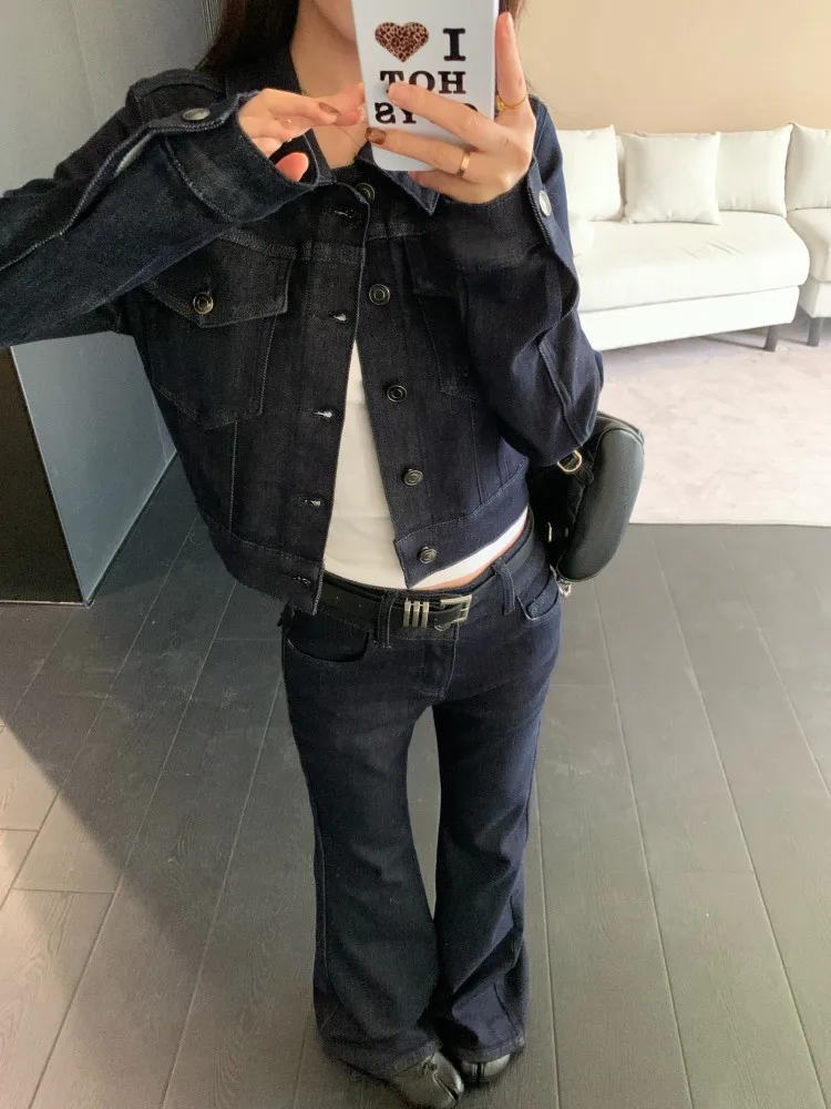 Джинсовое пальто, длинное с мехом, женское осеннее пледовое пальто с необработанными краями, геометрический двусторонний асимметричный воротник-стойка, студенческий стиль в консервативном стиле
Джинсовое пальто, длинное с мехом, женское осеннее пледовое пальто с необработанными краями, геометрический двусторонний асимметричный воротник-стойка, студенческий стиль в консервативном стиле