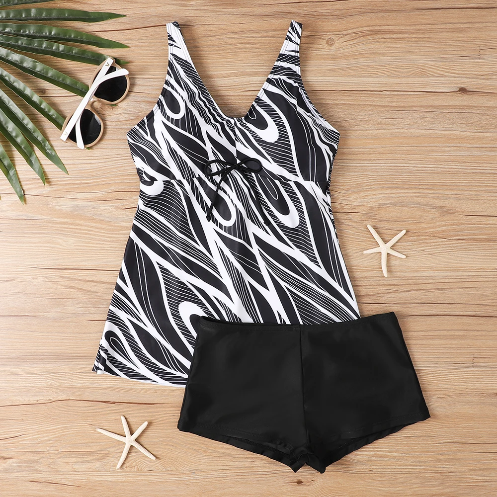 Two Piece Women's Tropical Print Bikini Set Summer Vacation Swimsuit Lady Print Tankini Tops Summer Beach Swimwear
Two Piece Women's Tropical Print Bikini Set Summer Vacation Swimsuit Lady Print Tankini Tops Summer Beach Swimwear