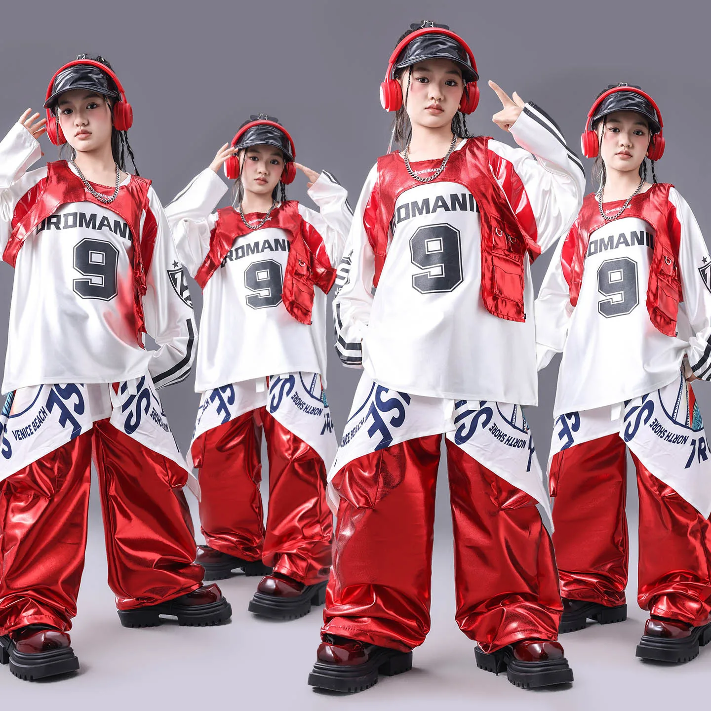 Boys Hip Hop Fashion Shiny Sweatshirt Street Dance Cargo Pants Girls K-pop Clothes Sets Kids Jazz Costumes Children Streetwear
Boys Hip Hop Fashion Shiny Sweatshirt Street Dance Cargo Pants Girls K-pop Clothes Sets Kids Jazz Costumes Children Streetwear
