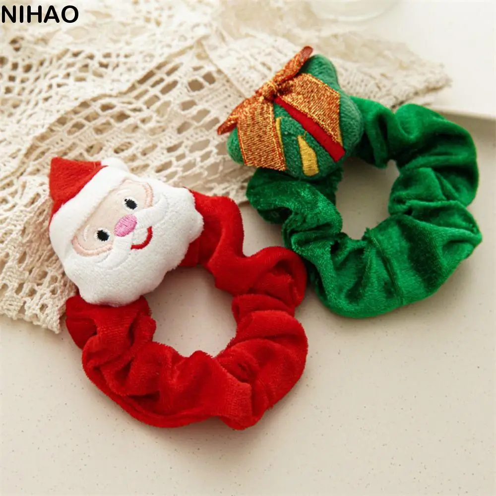 Soft Winter Christmas Scrunchies Cute Cartoon Hair Ring Plush Santa Claus Santa Claus Girl
Soft Winter Christmas Scrunchies Cute Cartoon Hair Ring Plush Santa Claus Santa Claus Girl