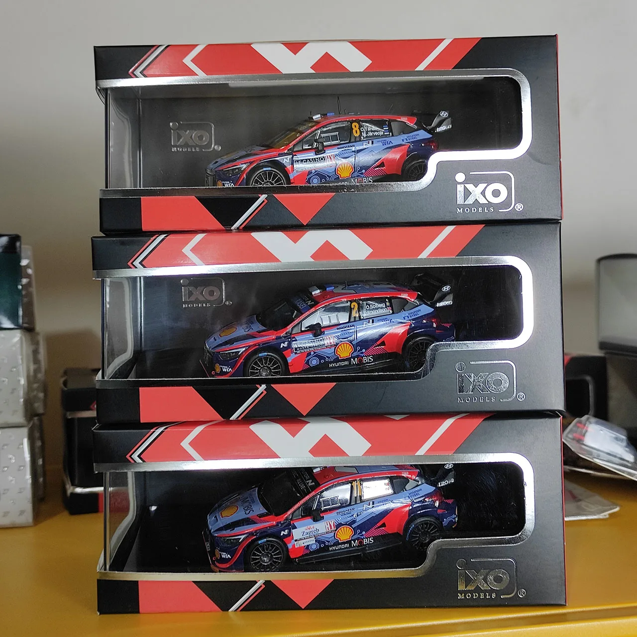 Литой под давлением ралли IXO масштаба 1:43 # 8 # 2 # 11, модель автомобиля из сплава, Коллекционная игрушка, подарок, сувенир, витрина, орнамент
Литой под давлением ралли IXO масштаба 1:43 # 8 # 2 # 11, модель автомобиля из сплава, Коллекционная игрушка, подарок, сувенир, витрина, орнамент