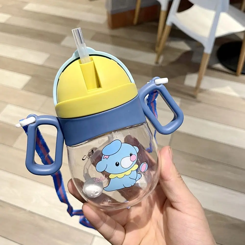 Мультяшная бутылка для питьевой пипетки с соломинкой и мышкой с ручкой в виде животного, большая емкость, детская бутылка для воды, чашка для воды, детская чашка
Мультяшная бутылка для питьевой пипетки с соломинкой и мышкой с ручкой в виде животного, большая емкость, детская бутылка для воды, чашка для воды, детская чашка