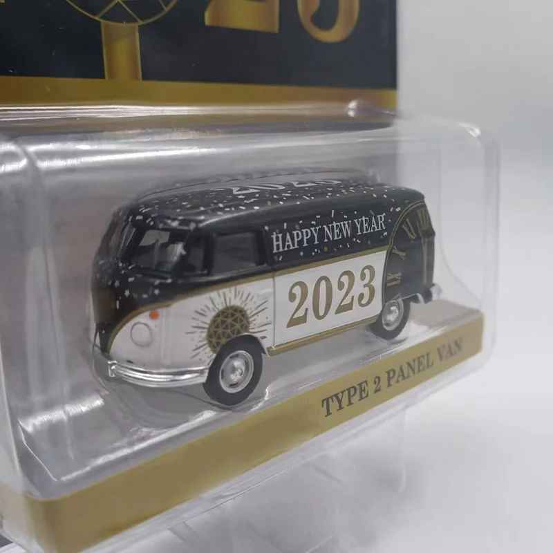 Greenlight масштаб 1:64 сплав TYPE 2 T2 PANEL VAN BUS литой под давлением миниатюрный игрушечный автомобиль литой под давлением имитационная модель сувенирный дисплей
Greenlight масштаб 1:64 сплав TYPE 2 T2 PANEL VAN BUS литой под давлением миниатюрный игрушечный автомобиль литой под давлением имитационная модель сувенирный дисплей