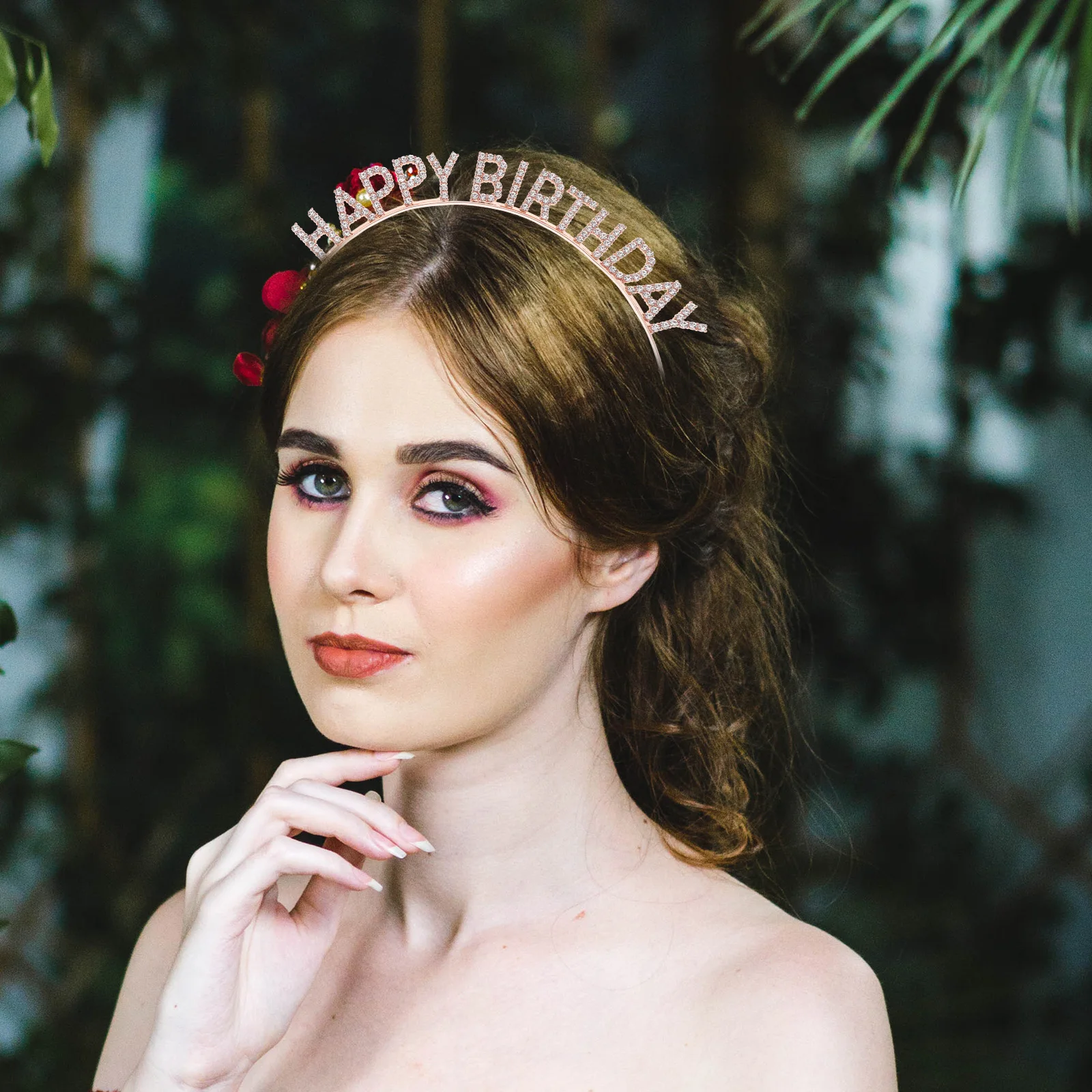 Rhinestone Headband Birthday Crown Beautiful Eye-Catching Decor Portable Lightweight Long Serving Life Accessory
Rhinestone Headband Birthday Crown Beautiful Eye-Catching Decor Portable Lightweight Long Serving Life Accessory