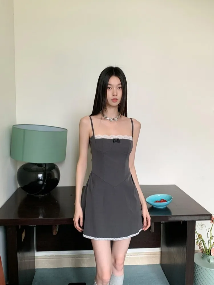 Retro Lace Edge Camisole Dress For Women'S Summer New Gray Waistband Pleated For Slimming Temperament Short Dress
Retro Lace Edge Camisole Dress For Women'S Summer New Gray Waistband Pleated For Slimming Temperament Short Dress