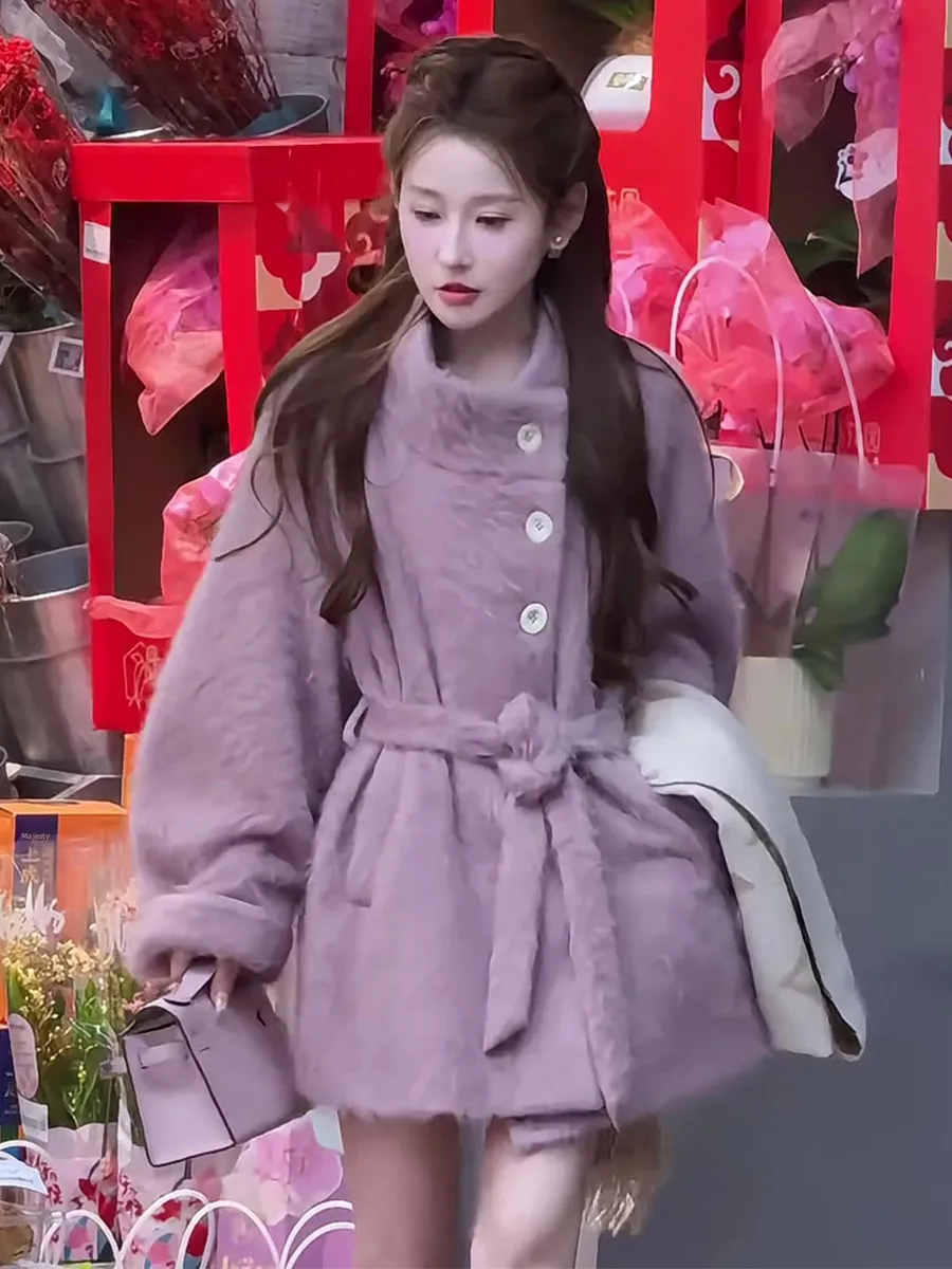 Фиолетовое шерстяное пальто с поясом, женская модная зимняя верхняя одежда, облегающее, средней длины, теплая, тонкая, длинная, для женщин...
Фиолетовое шерстяное пальто с поясом, женская модная зимняя верхняя одежда, облегающее, средней длины, теплая, тонкая, длинная, для женщин...