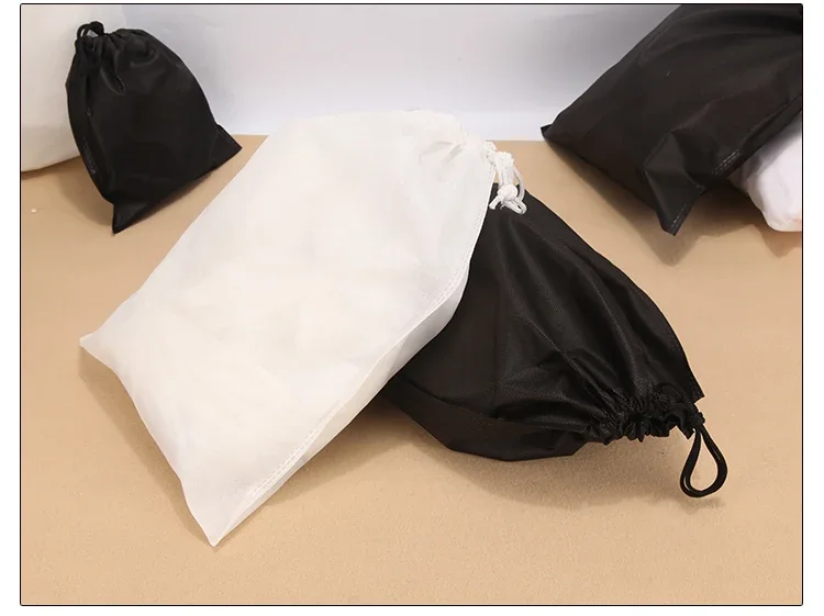 Black 70gsm non woven fabric eco drawstring string bag for christmas gift shoes clothes
Black 70gsm non woven fabric eco drawstring string bag for christmas gift shoes clothes