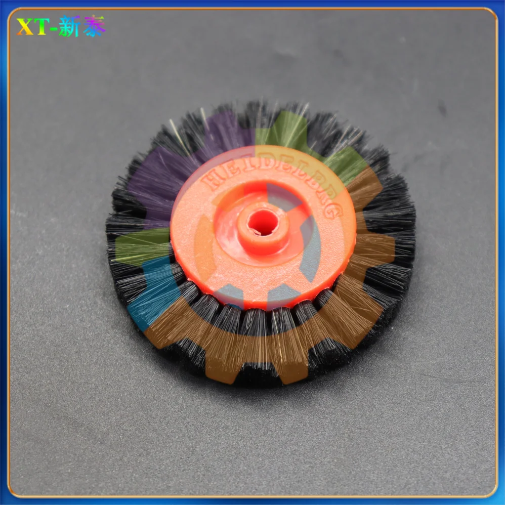 Лучшее качество 66.891.006 66.020.122 66.020.119 Щеточное колесо SM102 CD102 SM74 SM52 Щеточное колесо подачи
Лучшее качество 66.891.006 66.020.122 66.020.119 Щеточное колесо SM102 CD102 SM74 SM52 Щеточное колесо подачи