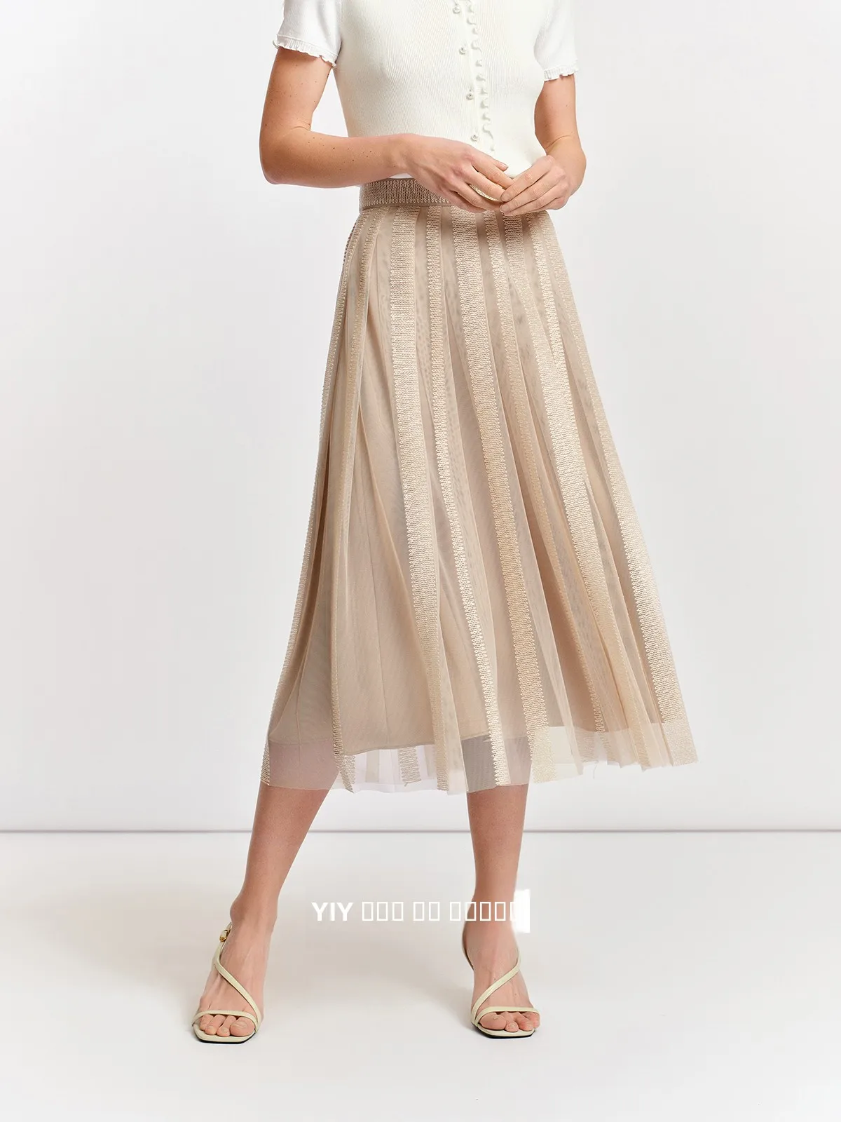 Элегантная юбка с вышивкой и бисерным поясом, эластичная талия, премиум-класс, осенняя женская мода
Элегантная юбка с вышивкой и бисерным поясом, эластичная талия, премиум-класс, осенняя женская мода