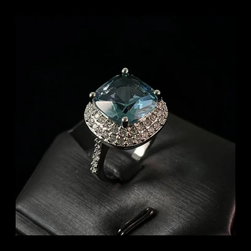 Live Hot-selling Sparkling Colored Sapphire Ring Generous and Elegant Temperament Versatile Diamond-plated 18k Ring
Live Hot-selling Sparkling Colored Sapphire Ring Generous and Elegant Temperament Versatile Diamond-plated 18k Ring