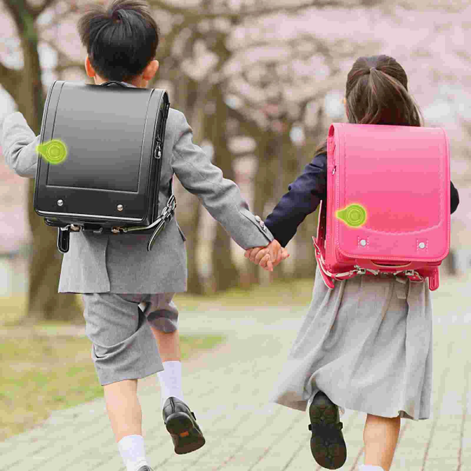 6 Pcs Reflective Magnetic Clip Clips Plastic Clothes Reflectors Backpack Pvc Student
6 Pcs Reflective Magnetic Clip Clips Plastic Clothes Reflectors Backpack Pvc Student