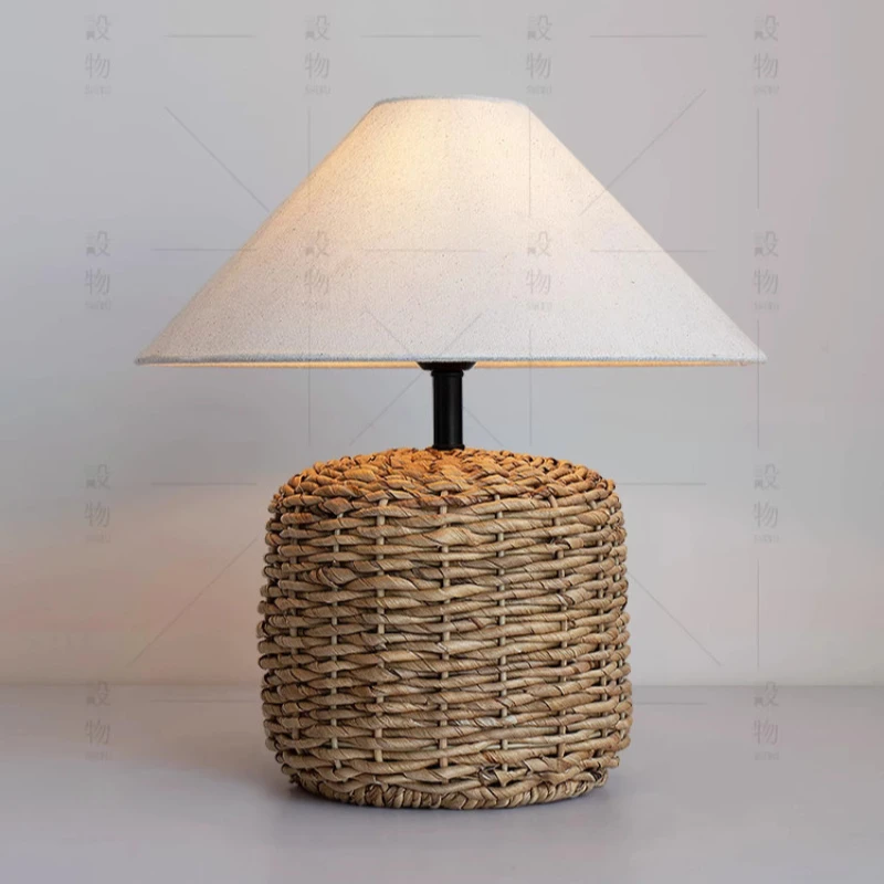 Handmade Woven E27 Table Lamp Rattan Ornament Vintage Led Table Lamps for Living Room Bedroom Hotel Bedside Lights
Handmade Woven E27 Table Lamp Rattan Ornament Vintage Led Table Lamps for Living Room Bedroom Hotel Bedside Lights