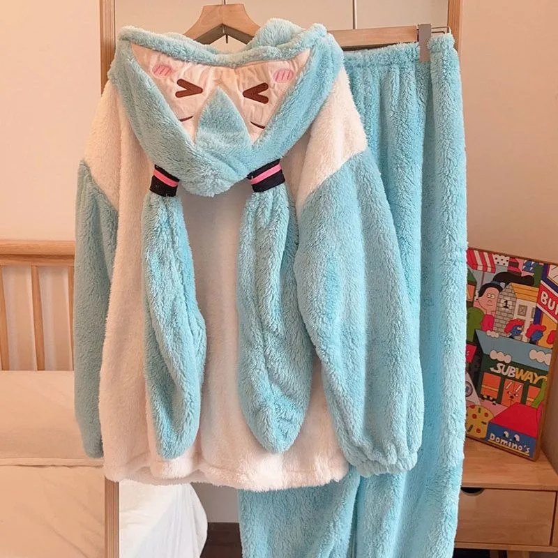 Модный женский плюшевый домашний комплект пижам с капюшоном Hatsune Miku: теплый, морозостойкий, осенне-зимний, с мультяшным принтом, подарочный набор
Модный женский плюшевый домашний комплект пижам с капюшоном Hatsune Miku: теплый, морозостойкий, осенне-зимний, с мультяшным принтом, подарочный набор