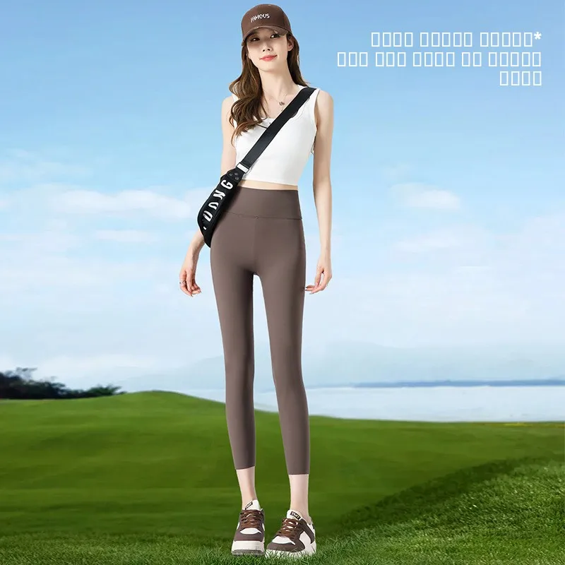 Летние тонкие леггинсы с эффектом ледяной прохлады, облегающие, с защитой от солнца, для йоги, женские, утягивающие, базовый слой, с контролем живота, длина 7/8
Летние тонкие леггинсы с эффектом ледяной прохлады, облегающие, с защитой от солнца, для йоги, женские, утягивающие, базовый слой, с контролем живота, длина 7/8