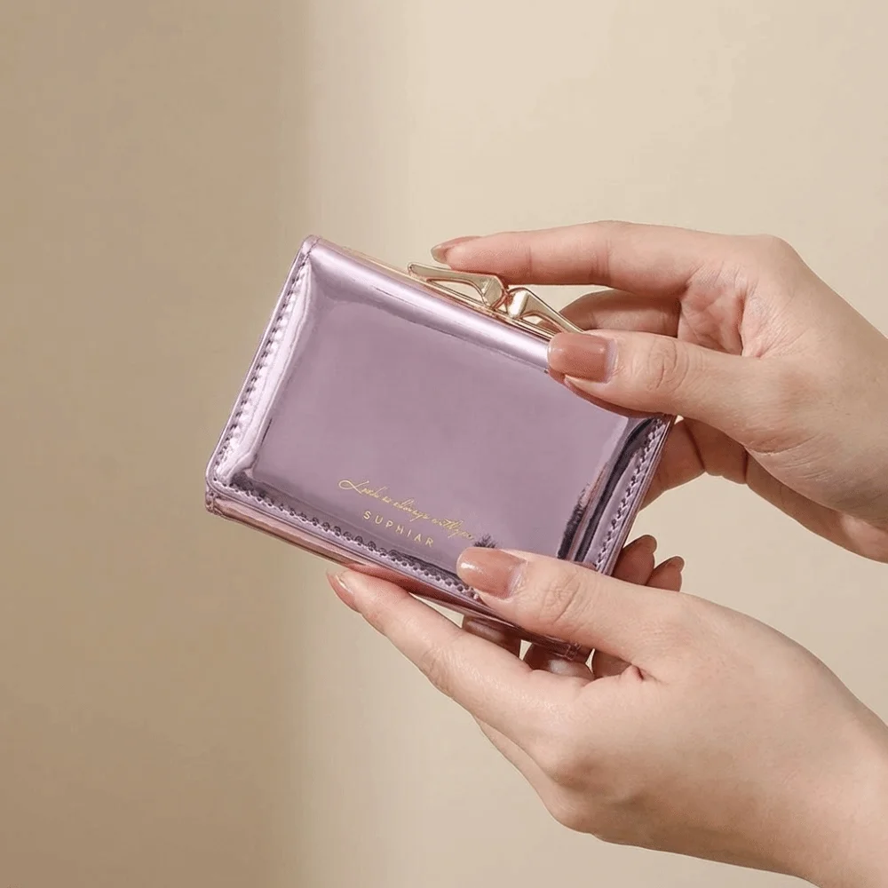 Retro Multi-card Slot Laser Short Wallet Colorful Hasp Triple Fold Wallet Multifunctional Small Pu Laser Coin Purse Lady
Retro Multi-card Slot Laser Short Wallet Colorful Hasp Triple Fold Wallet Multifunctional Small Pu Laser Coin Purse Lady