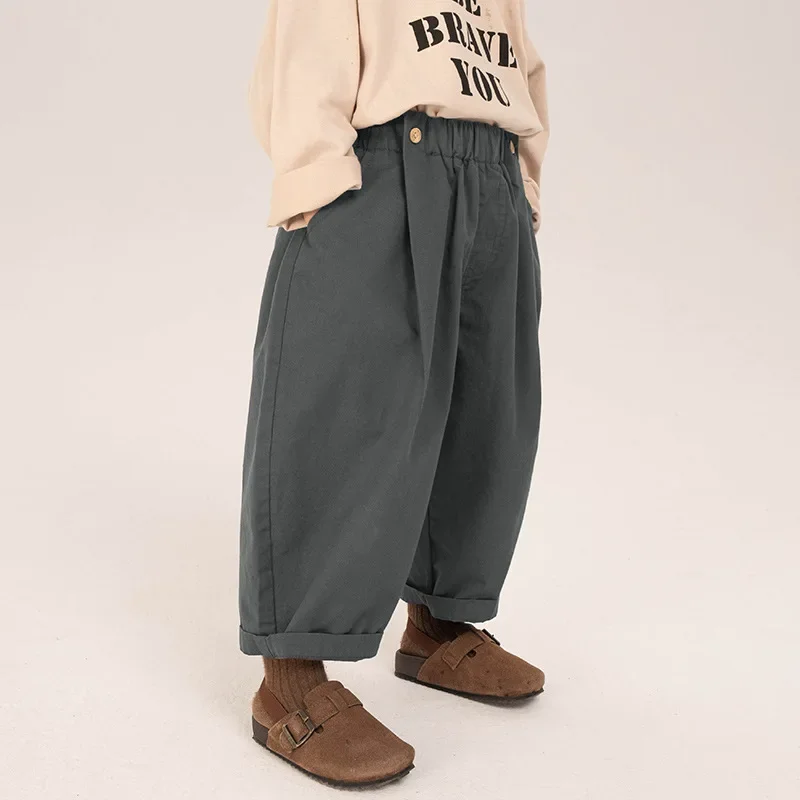 2024 Spring New Spring and Autumn Loose Korean Style Solid Color Casual Simple Pants Children Clothing Boys Casual Pants
2024 Spring New Spring and Autumn Loose Korean Style Solid Color Casual Simple Pants Children Clothing Boys Casual Pants