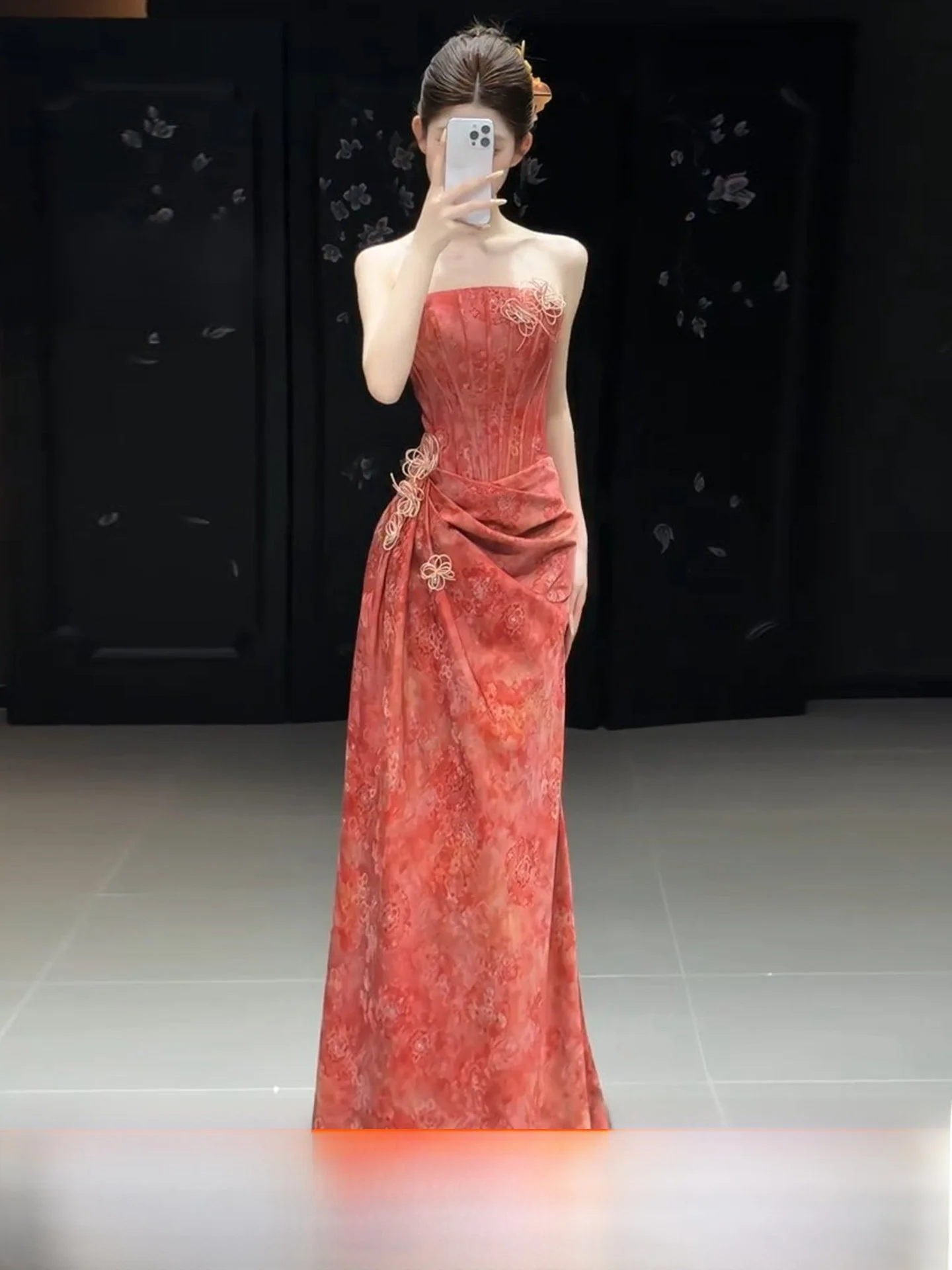 New Chinese Style Morning Robe Women's Bustier High End Luxury Bride Engagement Ceremony Farewell Welcome Dinner Thank You Dress
New Chinese Style Morning Robe Women's Bustier High End Luxury Bride Engagement Ceremony Farewell Welcome Dinner Thank You Dress