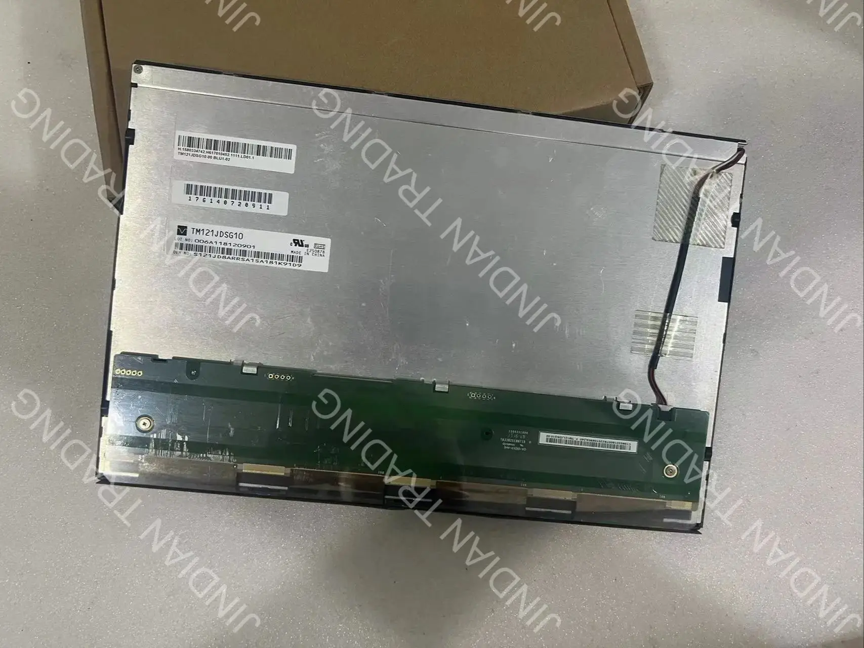 Совершенно новый оригинальный ЖК-экран TM121JDSG10 с диагональю 12,1 дюйма
Совершенно новый оригинальный ЖК-экран TM121JDSG10 с диагональю 12,1 дюйма
