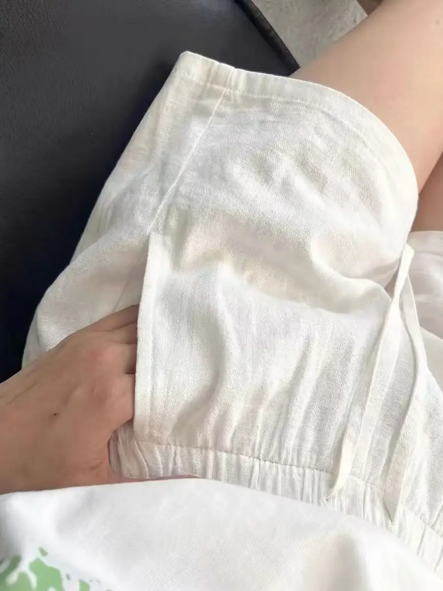 White Cotton Linen Wide Leg Short Pants Women's Summer New Elastic Waist Drawstring Hot Pants Linen A-Line Five-Quarter Pants
White Cotton Linen Wide Leg Short Pants Women's Summer New Elastic Waist Drawstring Hot Pants Linen A-Line Five-Quarter Pants