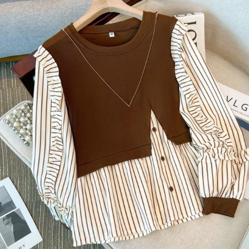 Korean Fake Two-piece Patchwork Striped Blouses O Neck Shirt for Women Spring Autumn Shirts & Blouses Black Casual Blusas Mujer 
Korean Fake Two-piece Patchwork Striped Blouses O Neck Shirt for Women Spring Autumn Shirts & Blouses Black Casual Blusas Mujer