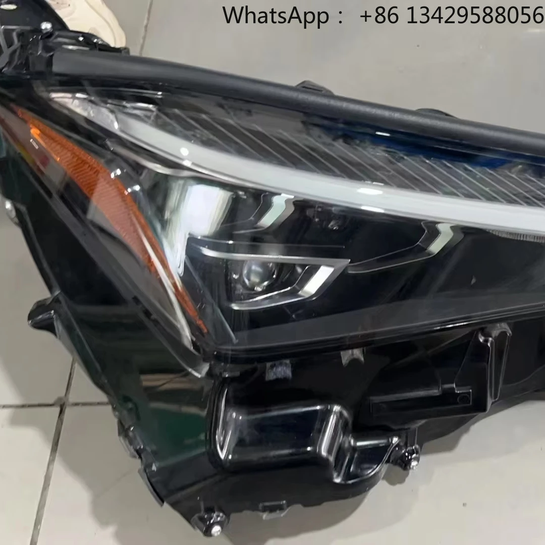Original Disassembly High-End Headlights for Lexus RX and UX 24V 6000K Color Temperature Three-Eye and Front Bumper Grille
Original Disassembly High-End Headlights for Lexus RX and UX 24V 6000K Color Temperature Three-Eye and Front Bumper Grille