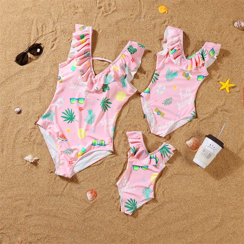 Ruffled V-Neck Mother Daughter Matching Swimsuit One-Piece Mommy and Me Swimwear Clothes Mom Mum Baby's Beachwear Bathing Suits
Ruffled V-Neck Mother Daughter Matching Swimsuit One-Piece Mommy and Me Swimwear Clothes Mom Mum Baby's Beachwear Bathing Suits