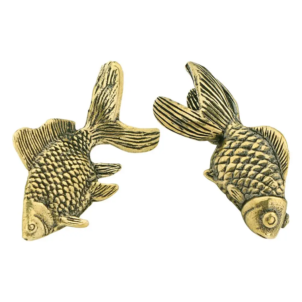 2 Pcs Brass Goldfish Success Ornaments Feng Shui Figure Sculpture Chinese New Year Luck Copper Golden Lunar
2 Pcs Brass Goldfish Success Ornaments Feng Shui Figure Sculpture Chinese New Year Luck Copper Golden Lunar