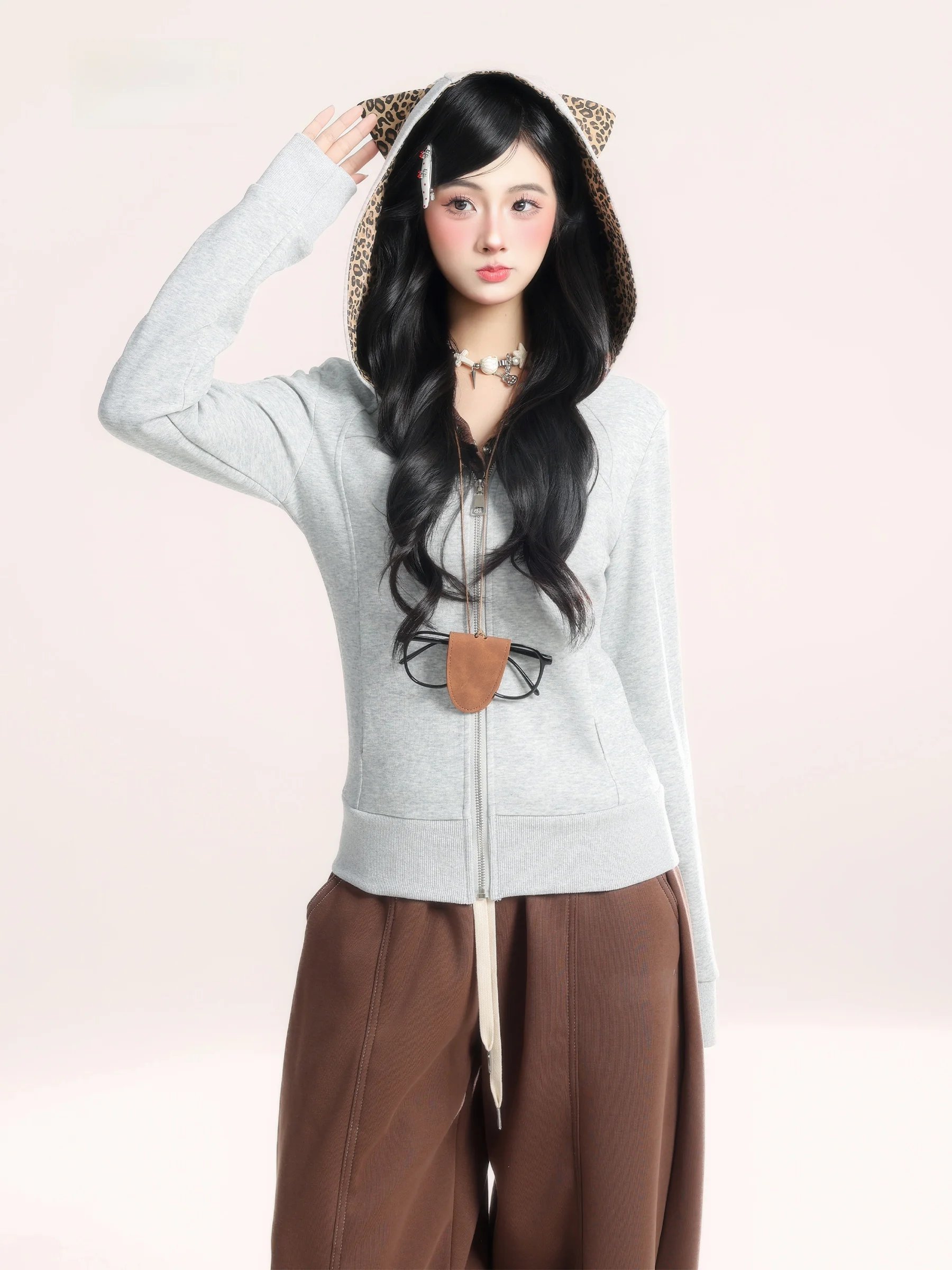 HM American Retro Leopard Print Hooded Zipper Jaet Women's Slim Fit Casual Outerwear Spring Trendy Long Sve Cotton Pol...
HM American Retro Leopard Print Hooded Zipper Jaet Women's Slim Fit Casual Outerwear Spring Trendy Long Sve Cotton Pol...