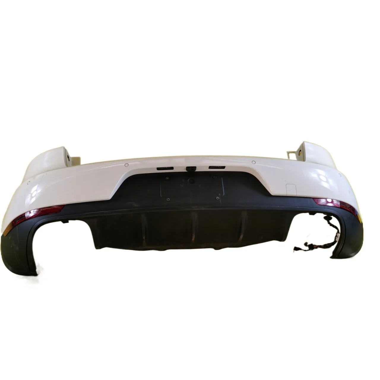 2017 95b car bumpes base used oem 95b.2 2019 for porshe macan rear bumper assembly
2017 95b car bumpes base used oem 95b.2 2019 for porshe macan rear bumper assembly