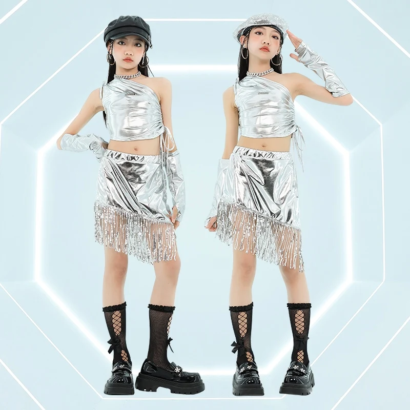 Girl Jazz Dance Costumes Kpop Dance Clothes Silver Glossy Slanted Shoulder Top Tassels Skirt Street Dance Hip Hop Wear DQL10654
Girl Jazz Dance Costumes Kpop Dance Clothes Silver Glossy Slanted Shoulder Top Tassels Skirt Street Dance Hip Hop Wear DQL10654
