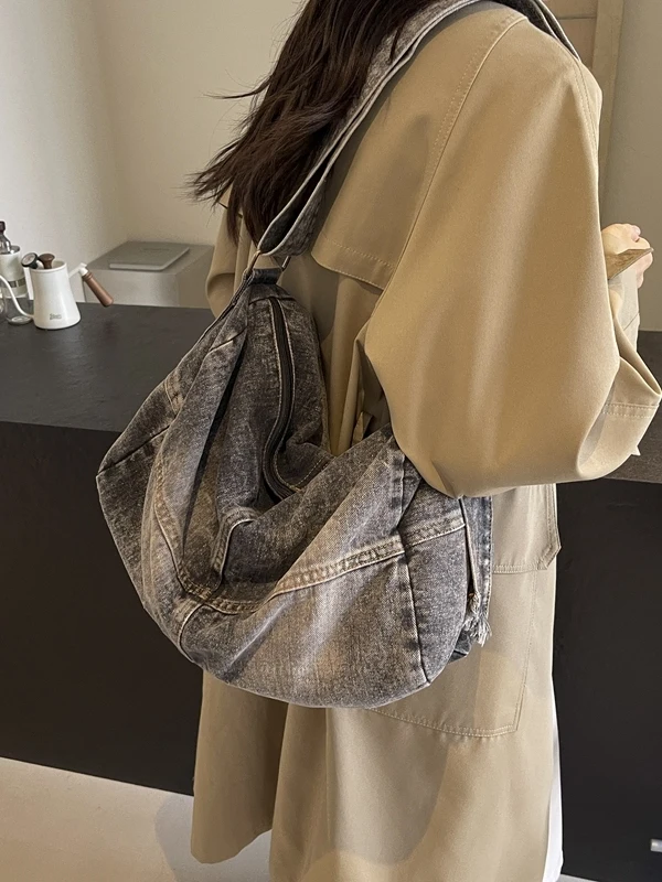 Red Heron Bird Korean Sle Retro Lazy Faionable Small Versatile College Student Class Commuting Single oulder Slant Bag
Red Heron Bird Korean Sle Retro Lazy Faionable Small Versatile College Student Class Commuting Single oulder Slant Bag