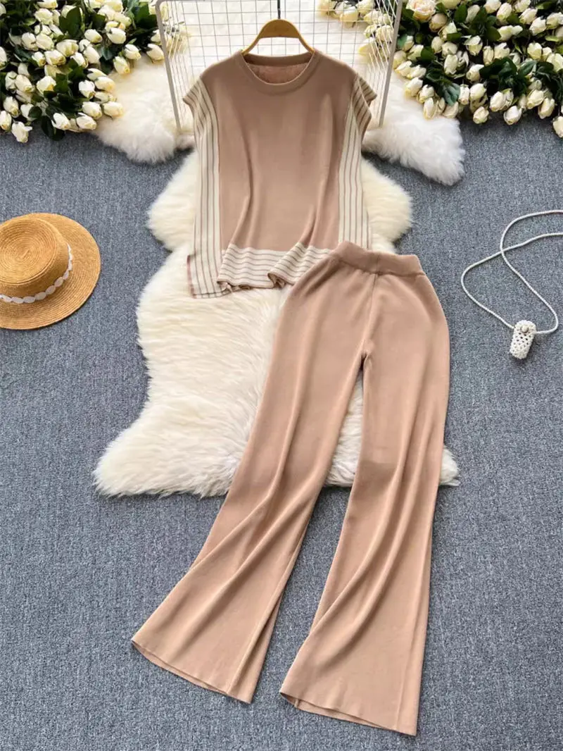 Korean Chic Summer Versatile Round Neck Loose Knit Top+High Waist Wide Leg Pants Casual Two-Piece Set Women Sweater Outfits K786
Korean Chic Summer Versatile Round Neck Loose Knit Top+High Waist Wide Leg Pants Casual Two-Piece Set Women Sweater Outfits K786