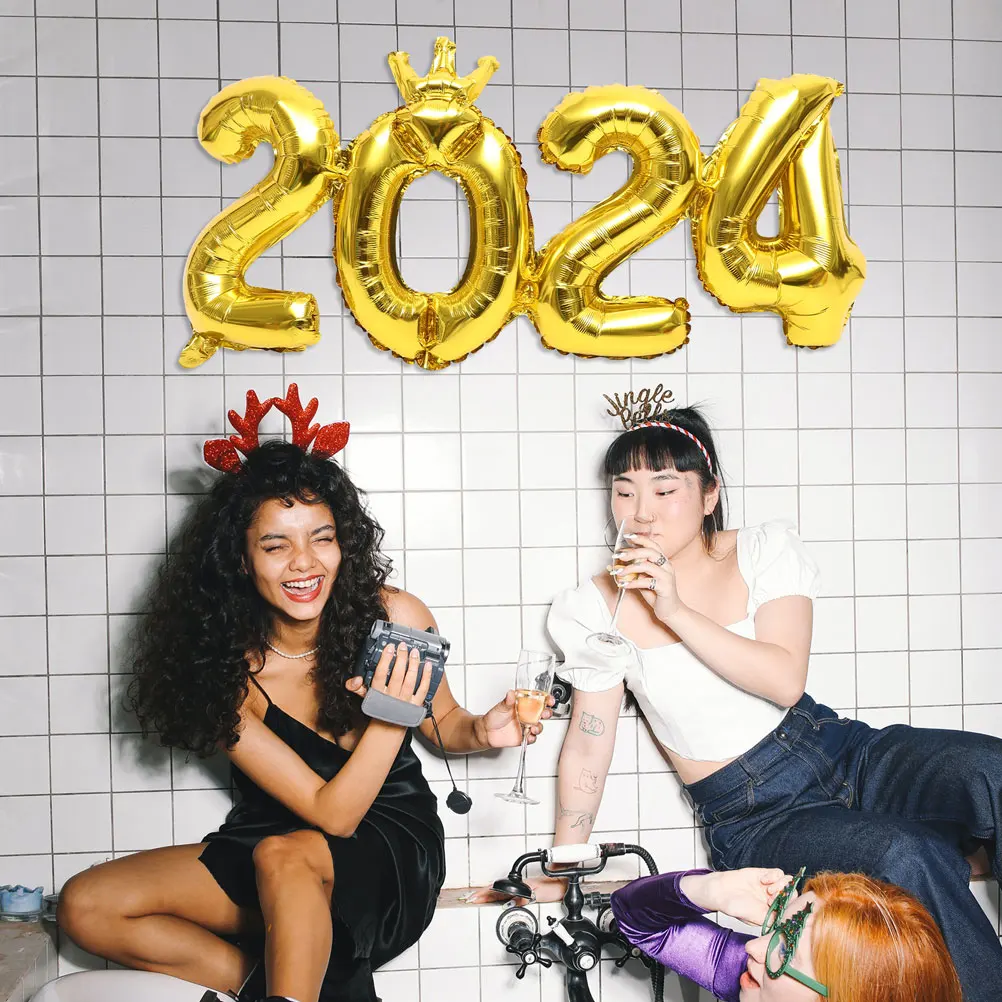 1Set 2024 Large Number Balloon Aluminum Foil Party Decorations New Year Celebration Centerpiece Wall Hanging Event Decoration
1Set 2024 Large Number Balloon Aluminum Foil Party Decorations New Year Celebration Centerpiece Wall Hanging Event Decoration