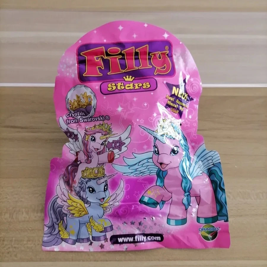Фигурка Filly Stars Eleves, флокированный пони, коллекционная хрустальная фигурка, милая кукла, игрушка, загадочные слепые сумки, детские подарки на день рождения
Фигурка Filly Stars Eleves, флокированный пони, коллекционная хрустальная фигурка, милая кукла, игрушка, загадочные слепые сумки, детские подарки на день рождения