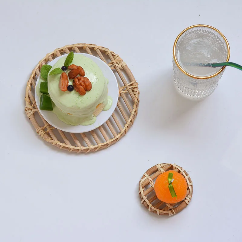 1PC Natural Rattan Hot Pad Household Kitchen Bamboo Insulation Mat Dining Table Tea Round Cup Mat Restaurant Coasters
1PC Natural Rattan Hot Pad Household Kitchen Bamboo Insulation Mat Dining Table Tea Round Cup Mat Restaurant Coasters