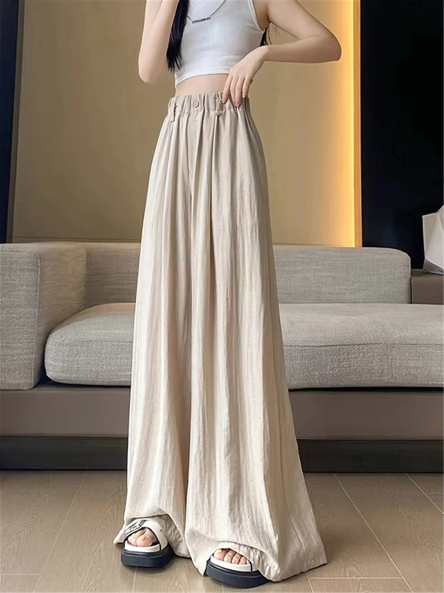 Ice Silk Loose Wide Leg Pants High Waist Casual Drapey Floor Length Skirt Pants for Women Summer Thin Lightweight Ladies Trou...
Ice Silk Loose Wide Leg Pants High Waist Casual Drapey Floor Length Skirt Pants for Women Summer Thin Lightweight Ladies Trou...