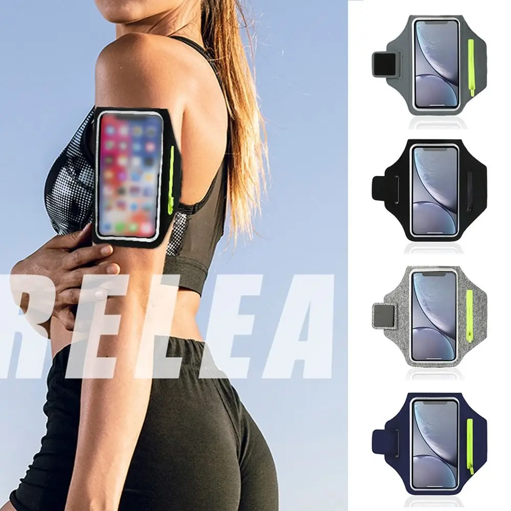 Touchscreen Fitness Arm Bag Zipper Head Lightweight Arm Belt Cover Waterproof Belt Waist Pack Gym Waist Bag for Men Women
Touchscreen Fitness Arm Bag Zipper Head Lightweight Arm Belt Cover Waterproof Belt Waist Pack Gym Waist Bag for Men Women