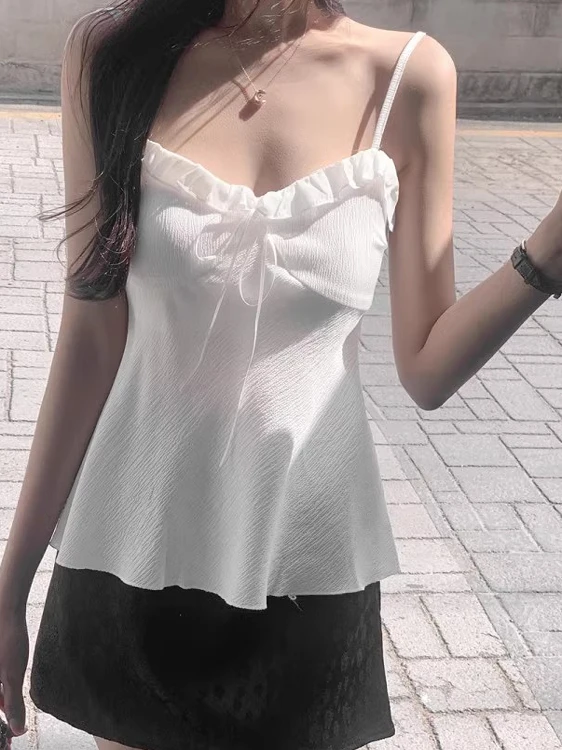 Sweet Lace Trim ter Vest Women Summer Outerwear New Fre Inner Design Sense Top Korean Sle Loose Fit Svel V-ne
Sweet Lace Trim ter Vest Women Summer Outerwear New Fre Inner Design Sense Top Korean Sle Loose Fit Svel V-ne