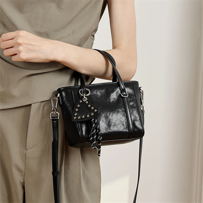 BURMINSA Luxury Genuine Leather Motorcycle Punk Crossbody Bags For Women Vintage Studded Mini Top Handle Handbags Shoulder Purse
BURMINSA Luxury Genuine Leather Motorcycle Punk Crossbody Bags For Women Vintage Studded Mini Top Handle Handbags Shoulder Purse