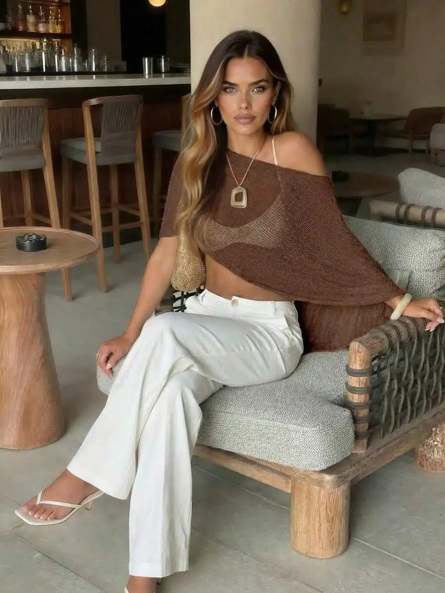 Womens Summer Hollow Out Cover Up Top, Bohemian Beach Wear, Loose Asymmetric Hem, Slightly Sheer
Womens Summer Hollow Out Cover Up Top, Bohemian Beach Wear, Loose Asymmetric Hem, Slightly Sheer
