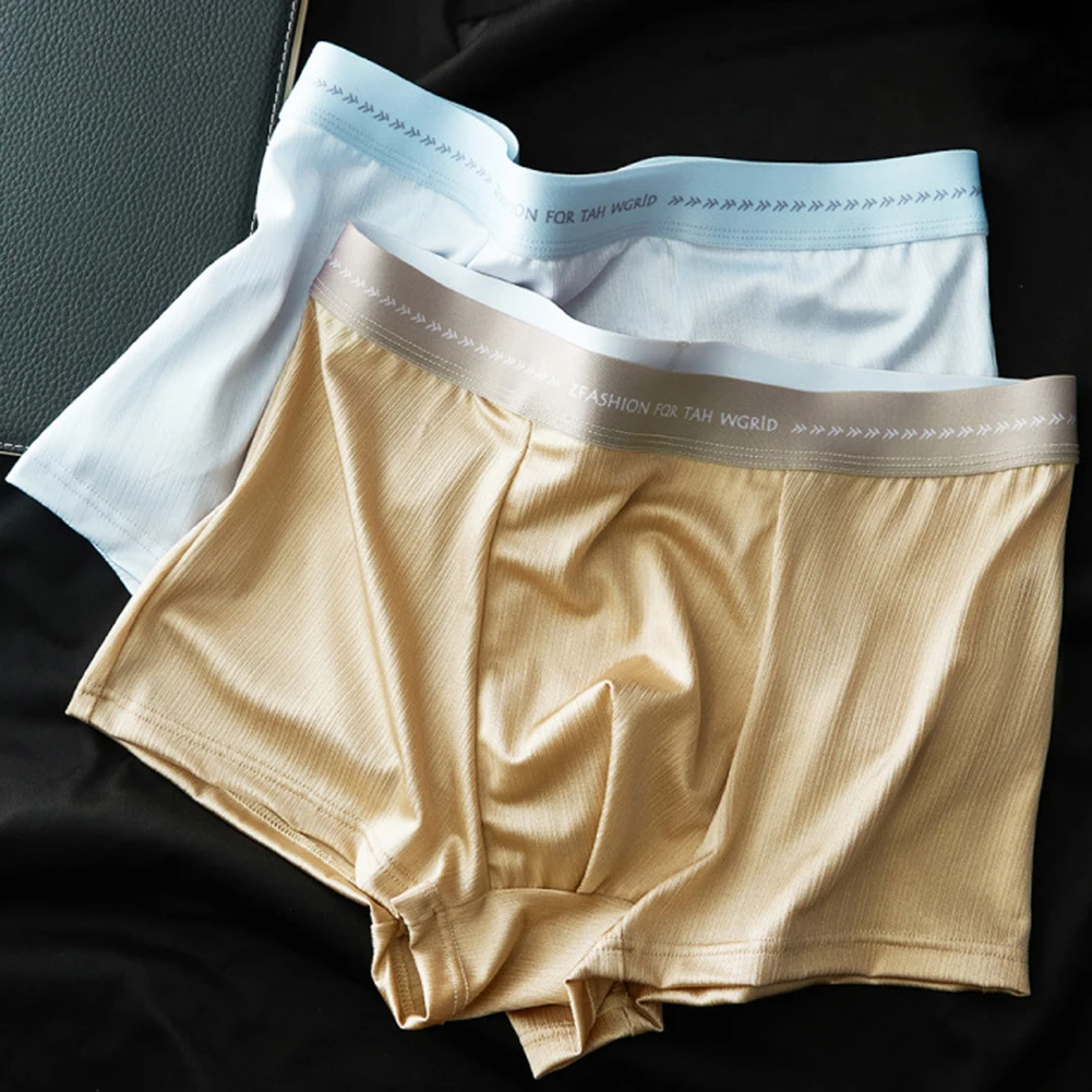 Men Ice Silk Sexy Lingerie Smooth Trunks Satin-like Boxer Shorts Panties U Pouch Underpants Seamless Underwear Men's Clothing
Men Ice Silk Sexy Lingerie Smooth Trunks Satin-like Boxer Shorts Panties U Pouch Underpants Seamless Underwear Men's Clothing