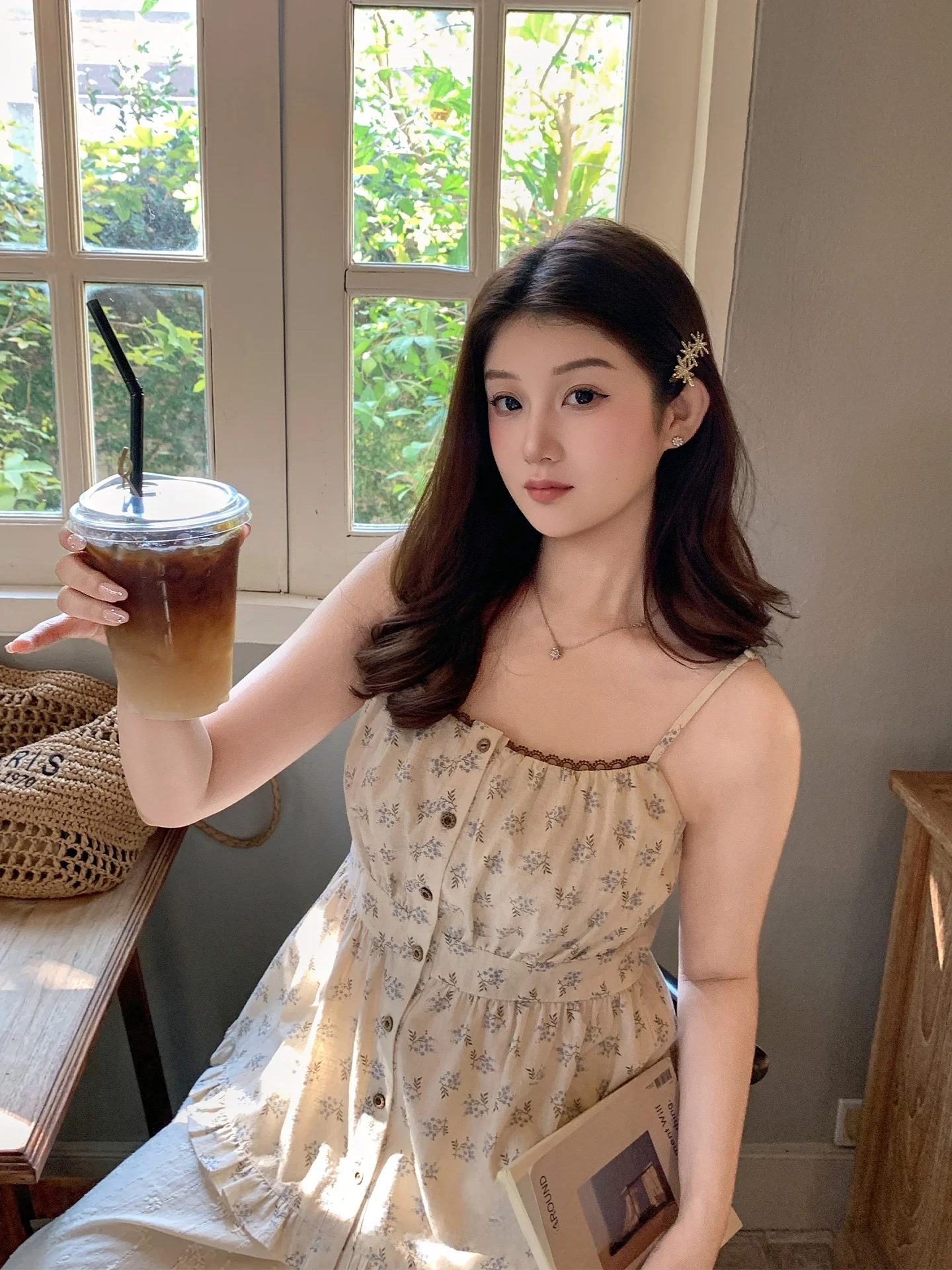 Sweet Floral plus Size Women's Top New Arrival Casual Sle V-Ne Svel Cotton Vest Loose Fit Spring Faion
Sweet Floral plus Size Women's Top New Arrival Casual Sle V-Ne Svel Cotton Vest Loose Fit Spring Faion