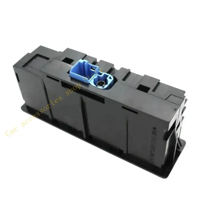 T21E Auxiliary Adapter USB Port Socket Card Reader for W205 W213 W253 C180 C260 USB Socket A2058200126 A2058200226
T21E Auxiliary Adapter USB Port Socket Card Reader for W205 W213 W253 C180 C260 USB Socket A2058200126 A2058200226